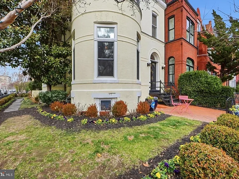 949 S St NW — Photo 40