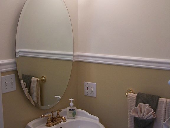 upstairs bathroom
