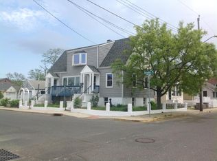 15 Snug Harbor Ave, Highlands, NJ 07732