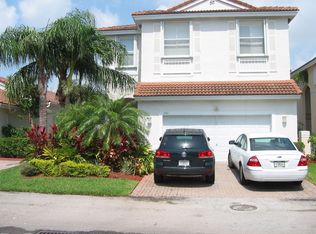 1640 Sweetbay Way, Hollywood, FL 33019