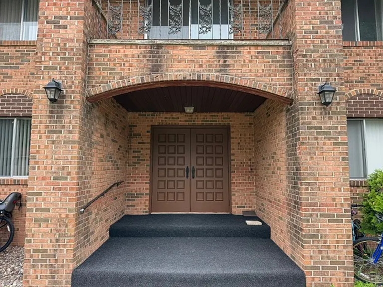 1709 Jefferson St — Photo 18