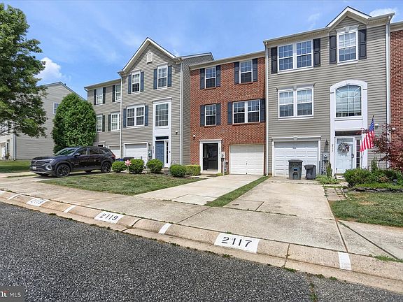 3rd image of 2119 Mardic Dr
