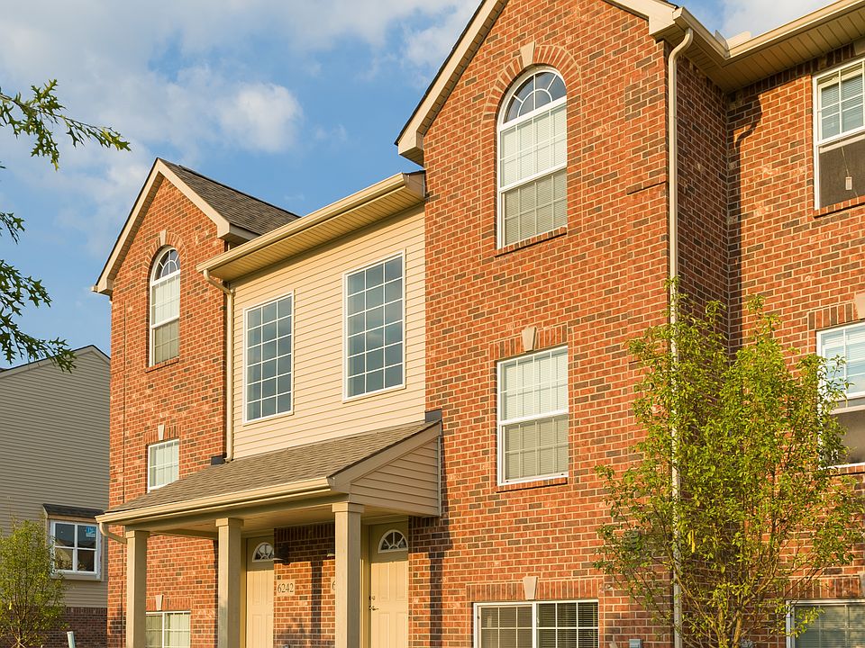Townhome Ann Arbor MI Blue Heron Pointe Dog Frirendly