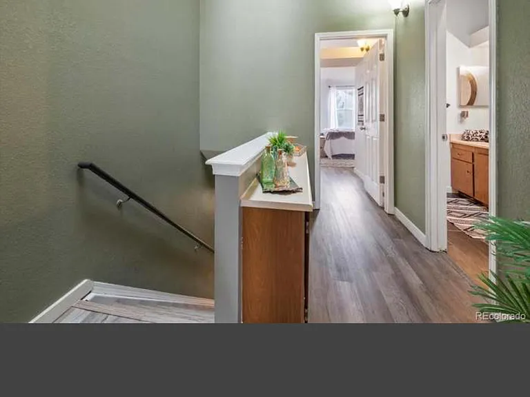 1926 Newland Ct — Photo 12