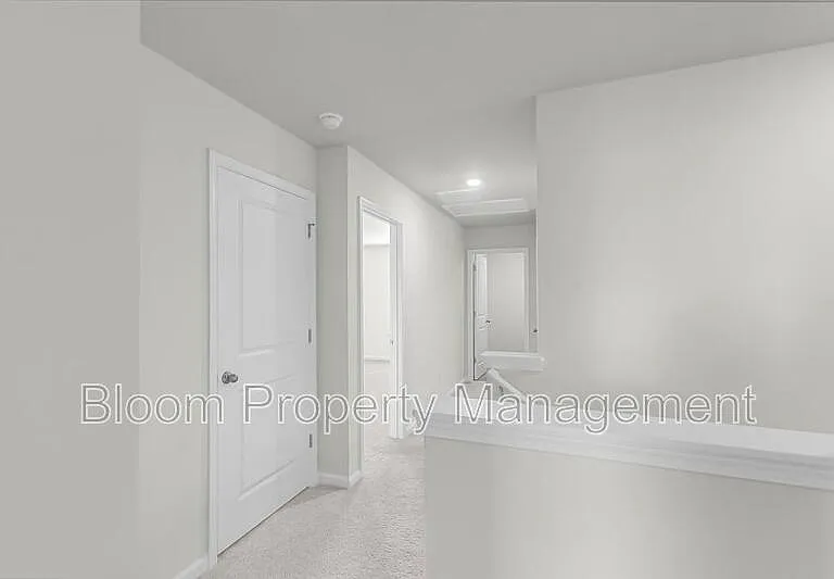 502 Lake Ridge Blvd — Photo 24