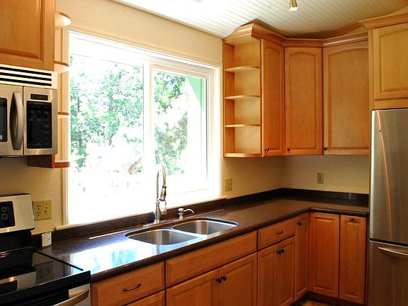 4th image of 52780 Oak Glen Dr