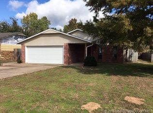8923 E 134th St S, Bixby, OK 74008