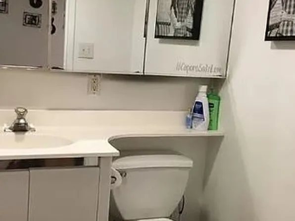 207 East 37th Street image 8 of 13