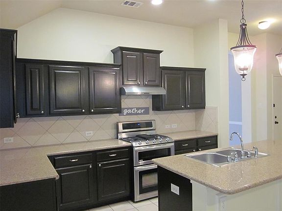 4th image of 5036 Blackelm Dr