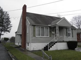 532 Orchard Ave, Beckley, WV 25801