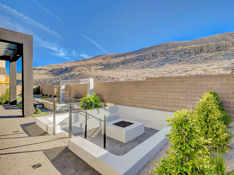 5289 Feathertop Dr — Photo 80