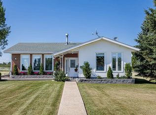21341 Township Rd #534, Strathcona County, AB T8G 2B2
