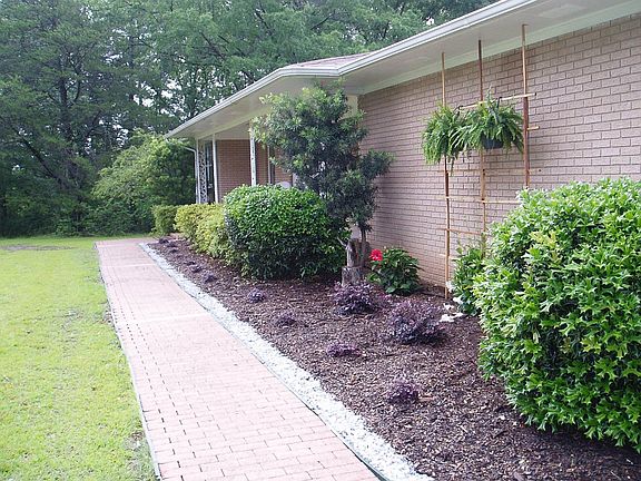 Walkway to Front Door