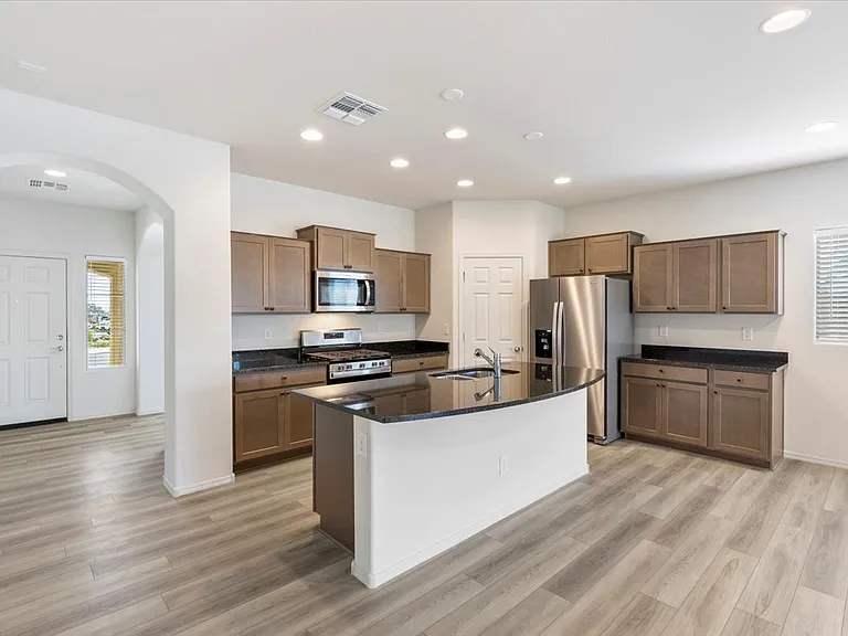 6384 W Congressional Way — Photo 9