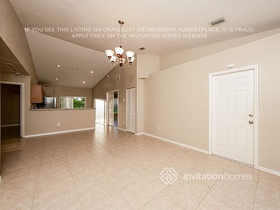 3rd image of 1660 E Breezy Ln