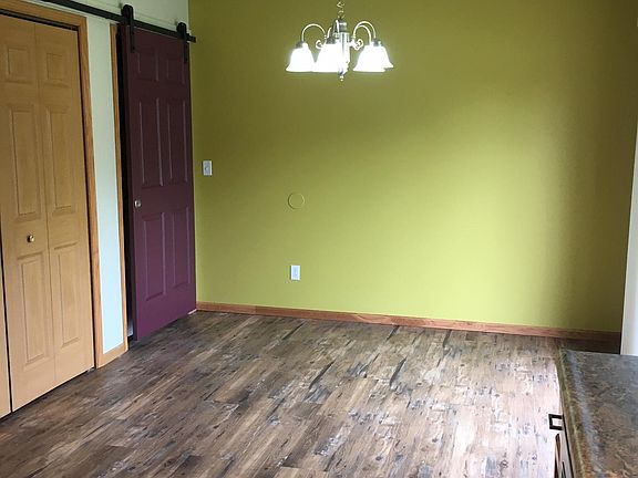 5th image of 1810 Dainesway