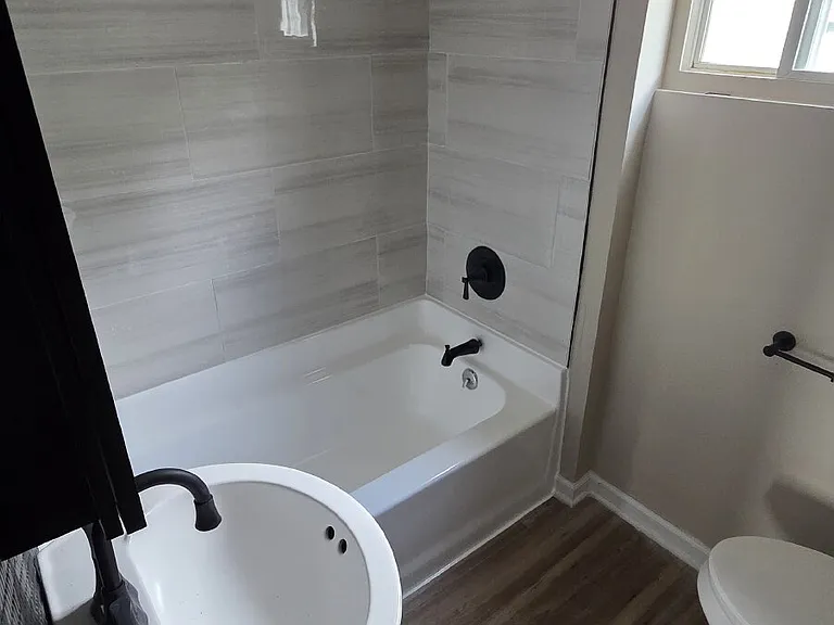 3622 Cecilia Ave — Photo 11