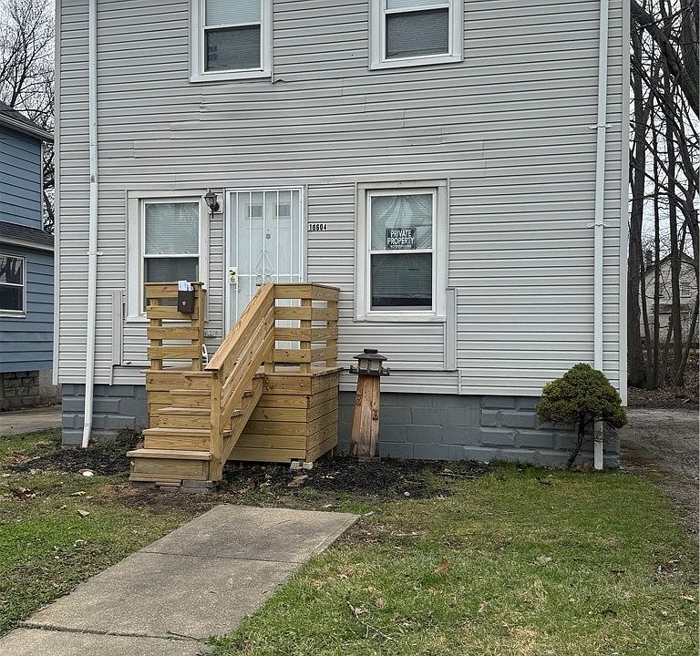 1st image of 10604 Nelson Ave