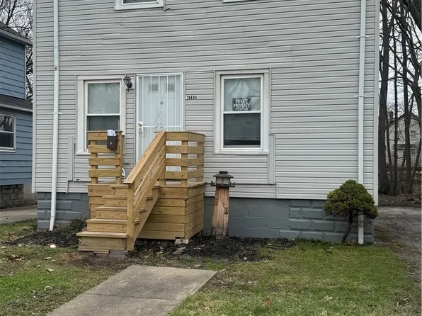 10604 Nelson Ave, Cleveland, OH 44105