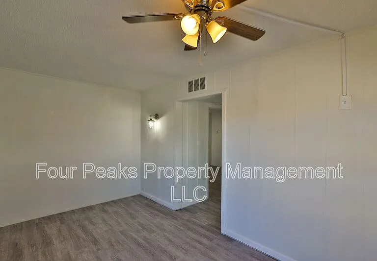 102 E Hatcher Rd #9404 — Photo 9