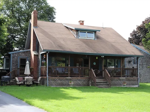 730 Newman Ave, Seekonk, MA 02771