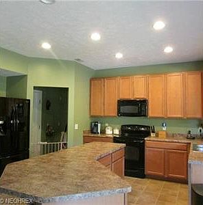 3rd image of 4227 Butterfly Cir