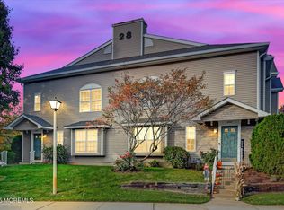 2808 Kapalua Ct, Freehold, NJ 07728