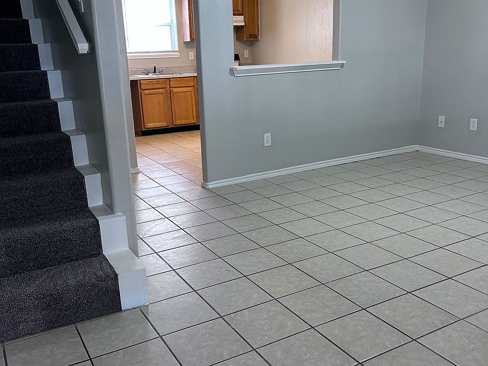 1st image of 2316 W Elisa Ln #6
