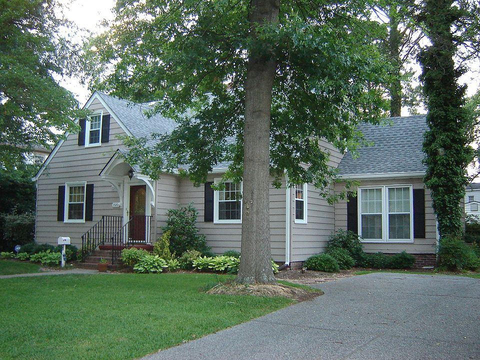 1st image of 1520 Magnolia Ave
