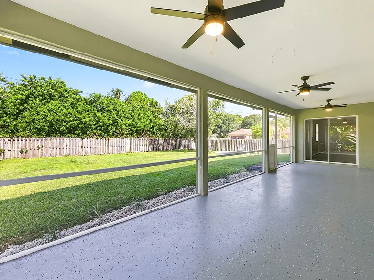 3102 SW Cathedral St — Photo 37