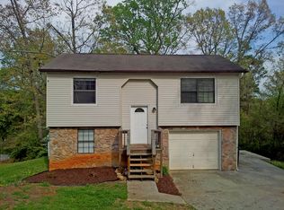 1612 NW Paris Rd, Knoxville, TN 37912