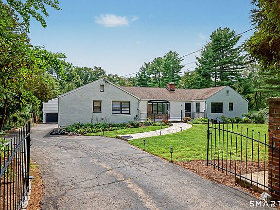 2nd image of 121 Parry Road