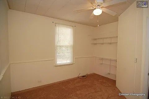 3rd image of 835 Ohio St