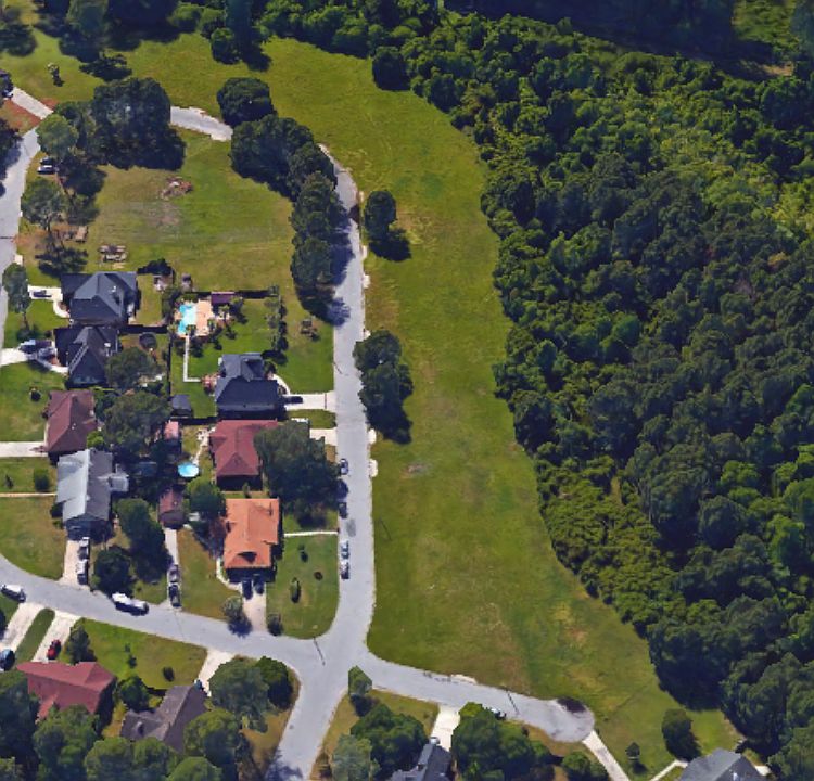 1st image of 102 Tiana Cir