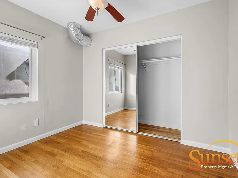 4256 Napier St — Photo 10