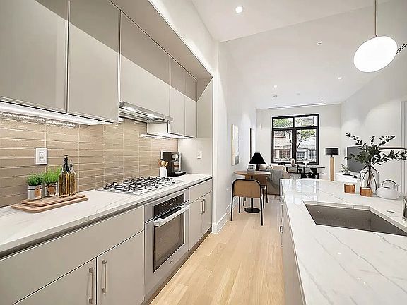3rd image of 435 W 19th St APT 1B