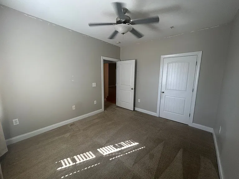300 Gateway Dr — Photo 57