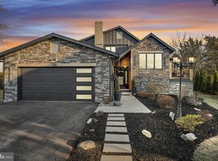 948 Heritage Dr, Gettysburg, PA 17325