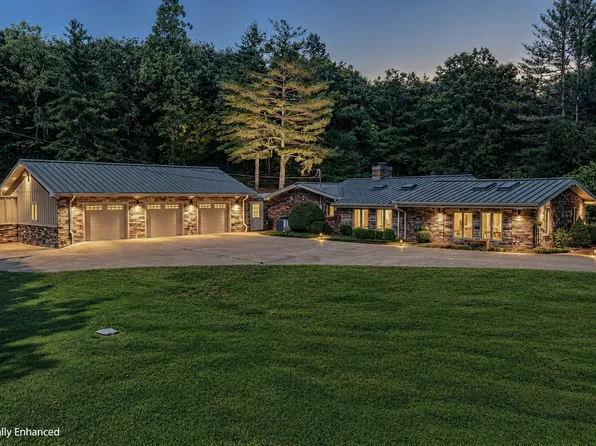 8100 Charlotte Pike, Nashville, TN 37221