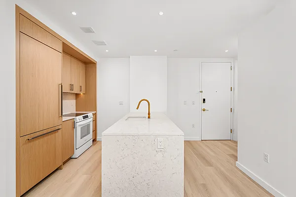 Rented by Nooklyn NYC LLC | media 14
