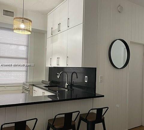 2nd image of 7149 Bay Dr APT 2