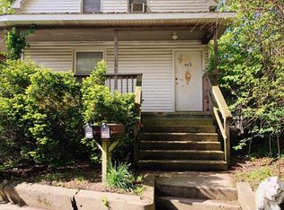 932 W 6th St, Michigan City, IN
