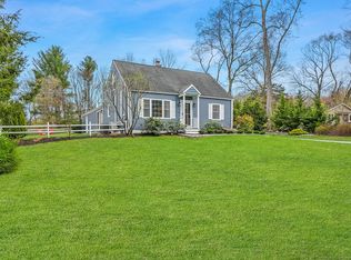12 Maple Ln, Shelton, CT 06484