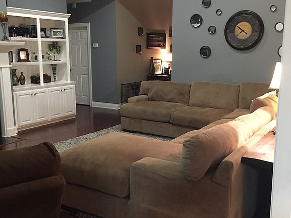 3rd image of 227 Lake Penchant Ct