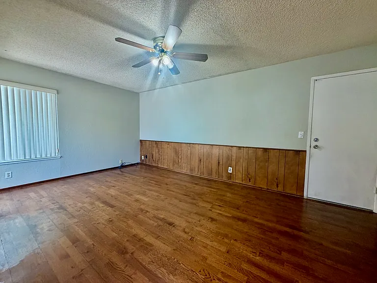 821 Saint Lucia Ct — Photo 5