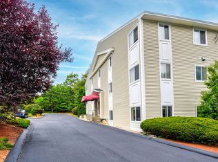 Whispering Meadows, Manchester, NH 03103