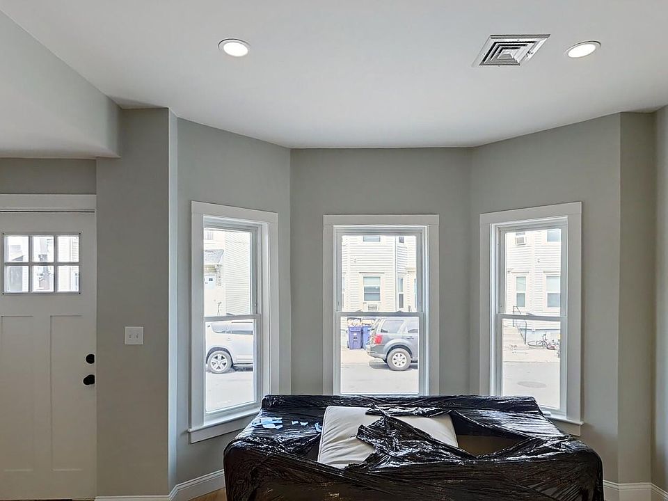 2nd image of 44 Hano St #3