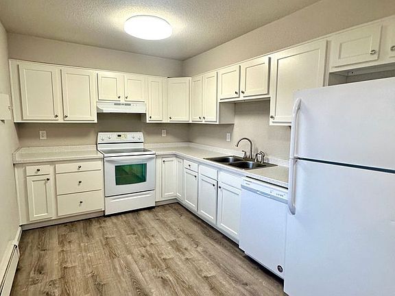 2nd image of 1910 Dublin Blvd #5