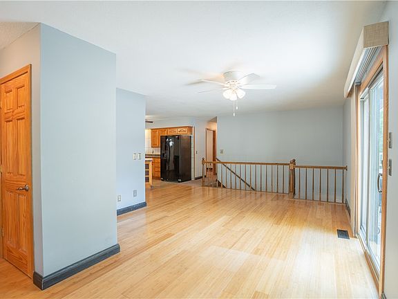 3rd image of 15774 N Bluebird Dr