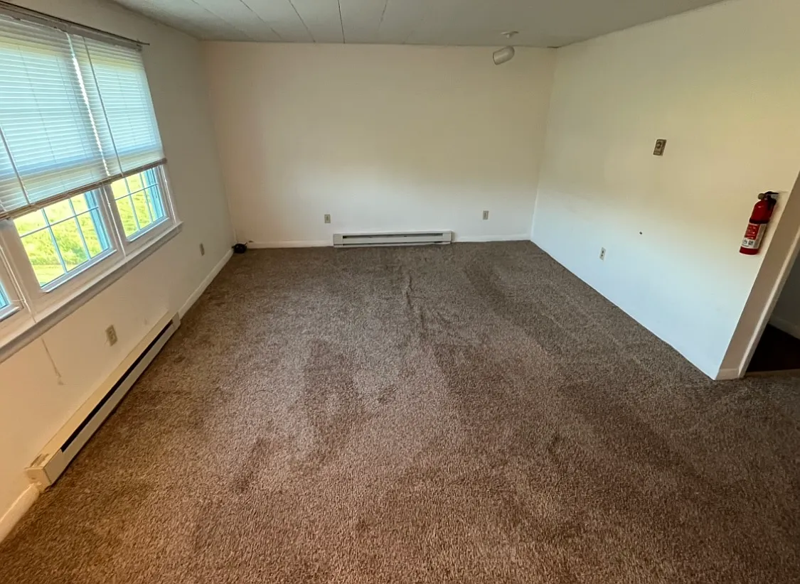 Studio, 350 sqft, $655 — Photo 4